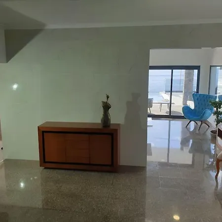 Sunset Avenue Lejlighed