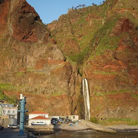 Sunset Avenue Paul do Mar (Madeira)